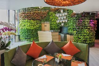 Zazz Urban Ho Chi Minh Hotel