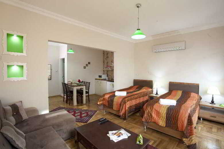 Aparthotel Ist Green House