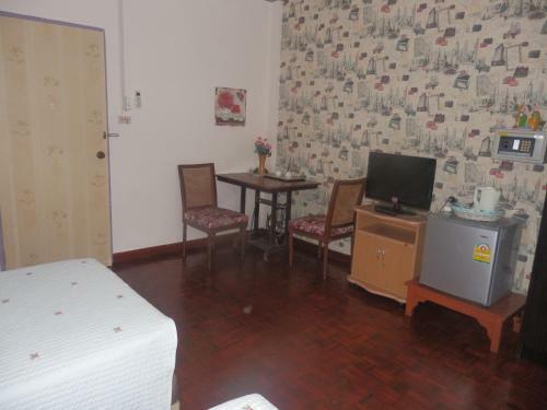 Hostal Hua Hin Tour Guesthouse