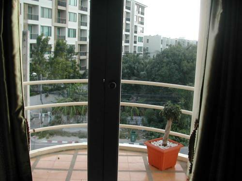 Hostal Hua Hin Tour Guesthouse