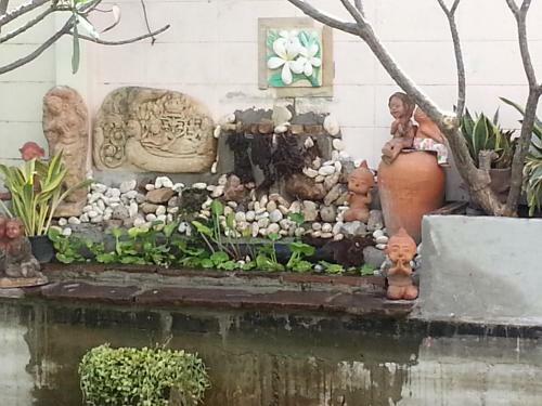 Hostal Hua Hin Tour Guesthouse