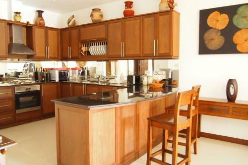 Orchid Palm 2 Soi 102 Pool Villa