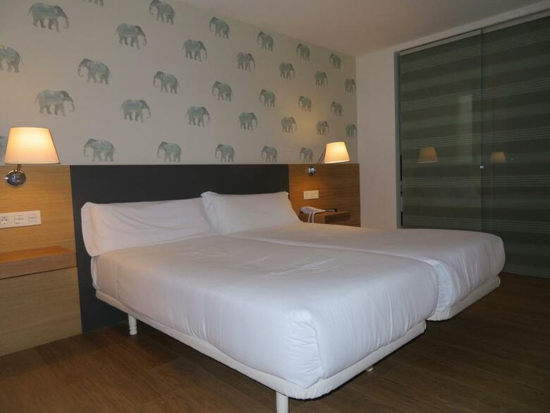 Denik� By Atalaia Hoteles