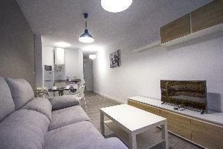 Apartamentos Centro Nerja Canovas Marimel