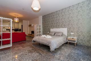 Apartamentos Centro Nerja Canovas Marimel