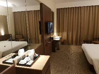 Louis Tavern Hotel