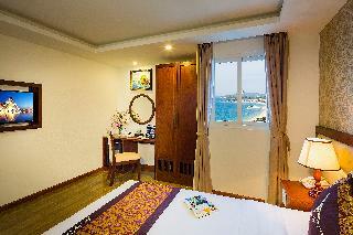 Hotel Paris Nha Trang