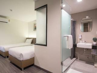 Sovereign Group Hotel @ Pratunam Bangkok