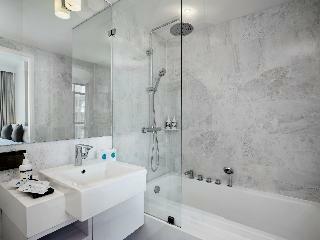 Arden Hotel And Residence By At Mind