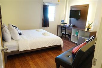 Bed By Cruise Hotel @samakkhi-tivanont