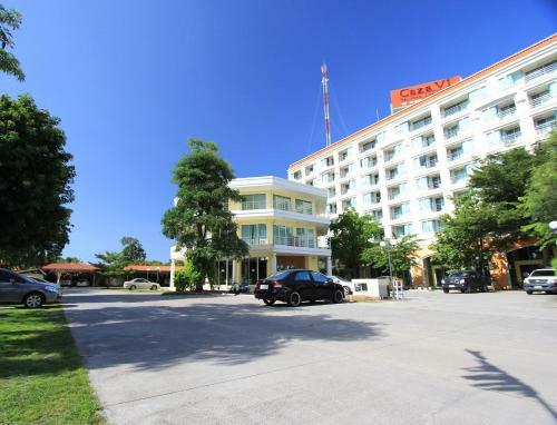 Caza V1 Serviced Apartment