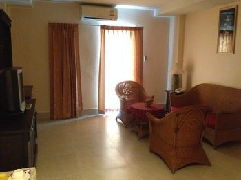 Rayong Lanna Hotel