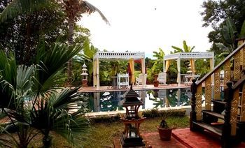 Hotel Lanna Saithong Resort