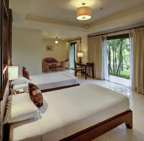 Hotel Horizon Village & Resort
