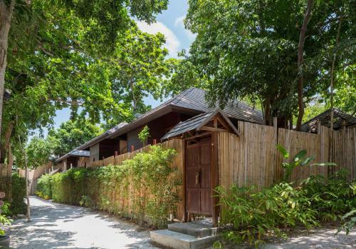 Hotel The Treasure Resort Koh Matsum