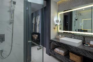 Hotel Wyndham Nai Harn Beach Phuket