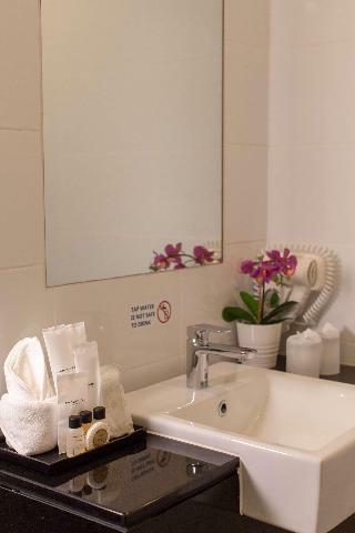 Best Western Prime Square Hotel