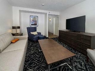 Hotel Doubletree By Hilton Jamestown