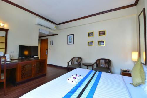 Hotel Grand Business Inn