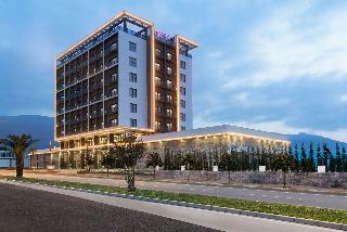Hotel Ramada By Wyndham Tire