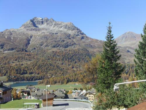 Hostal Hotel Pension S�som Surlej