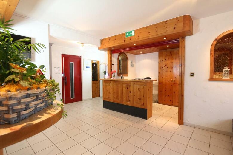 Matterhorn Valley Hotel Alpina