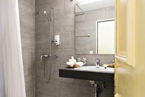 Quadratscha Swiss Quality Alpenhotel