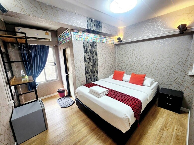 Khaosan Art Hotel