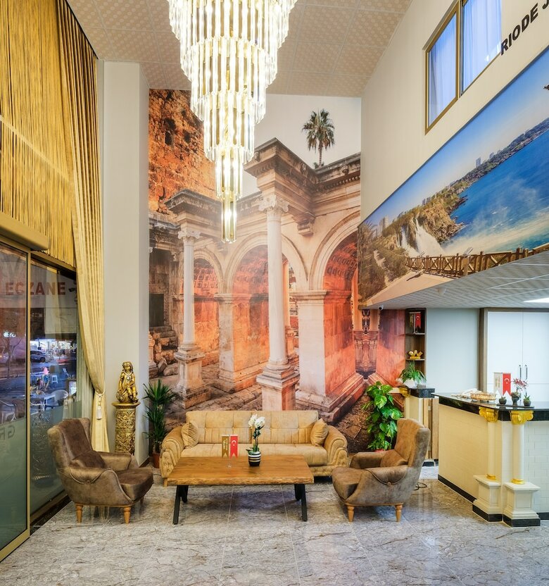 Grand Gulluk Hotel