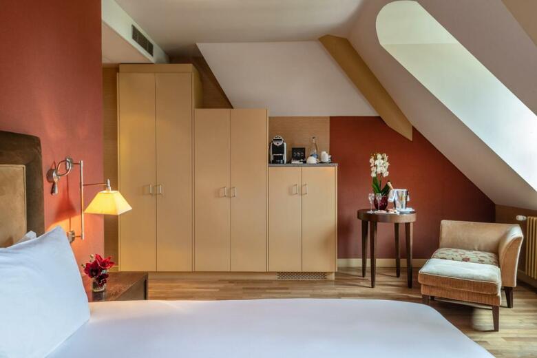 Hotel Parc Des Eaux Vives