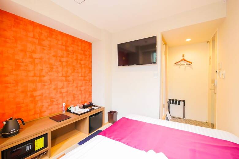 Kin Hotel