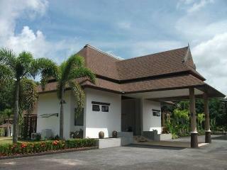 Hotel Leelawadee Garden Resort