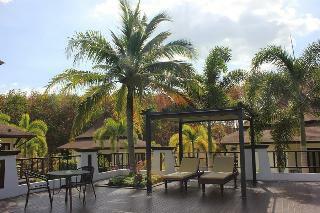Hotel Leelawadee Garden Resort