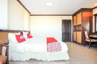 Oyo 383 White Inn Hotel