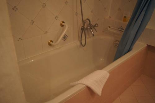 Hotel Albergo Ristorante Miralago