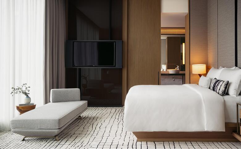 Kimpton Maa-lai Hotel Bangkok