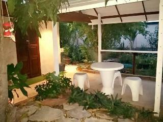 Hotel Baanchompoo Homestay