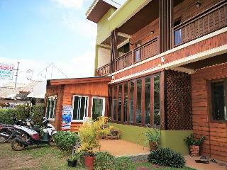 Hotel The Peace Tara House