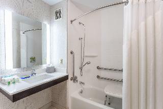 Holiday Inn Express Hotel & Suites White Haven - L