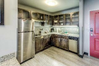 Hotel Staybridge Suites University Area Osu