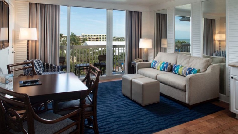 Hotel Tradewinds Island Grand Resort