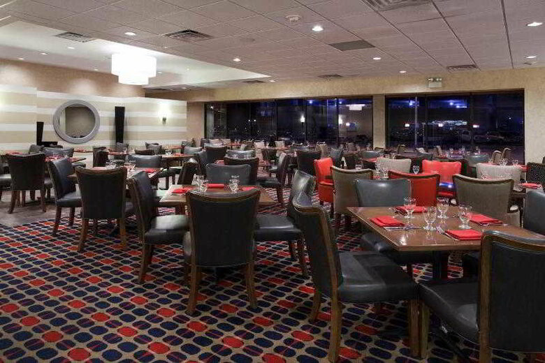 Hotel Ramada Plaza Marco Polo Beach Resort