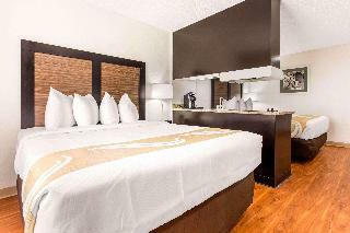 Hotel Quality Inn & Suites
