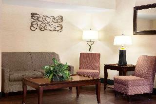Hotel Baymont By Wyndham Rocky Mount