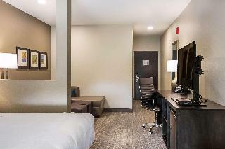 Hotel Comfort Suites Wooster Area