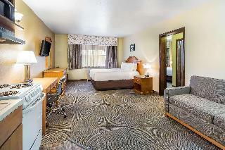 Clarion Hotel Suites Fairbanks