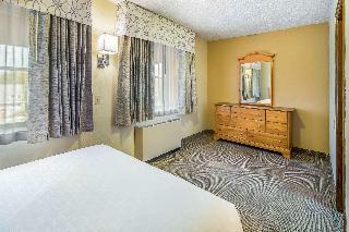 Clarion Hotel Suites Fairbanks
