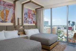 Hotel Canopy By Hilton West Palm Beach Downtown