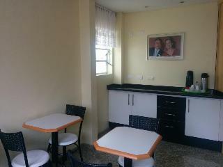 Oyo City Hotel