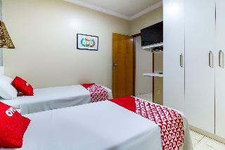 Oyo Hotel Via Universit�ria